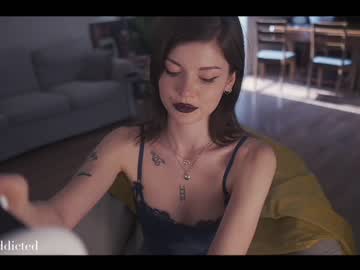 Nude cam girl auddicted image #2236994