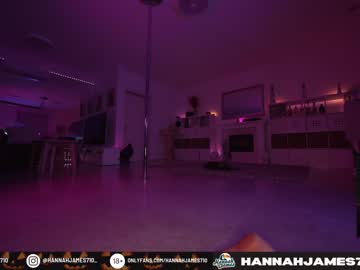 Nude cam girl hannahjames710 image #2938366
