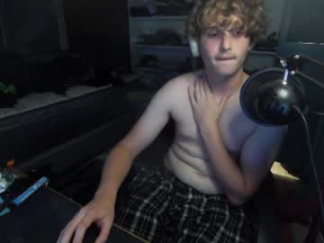bla_bla_boy12 nude girls camming