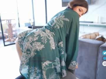 Nude cam girl emma_lu1 image #3552451