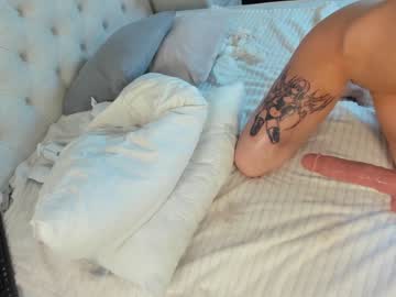 Nude cam girl lil_angell_ image #2249867