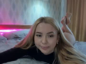 Nude cam girl meryfoxxx image #3781502