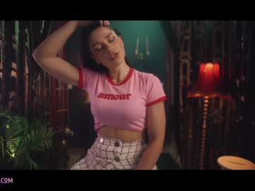 Nude cam girl lucieoude_ image #1948100