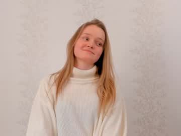 Nude cam girl saramillea image #3712975