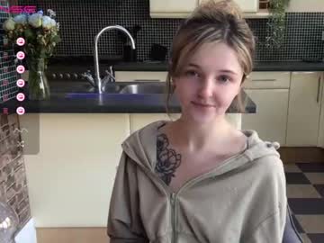 Nude cam girl lucydelovely image #3974153