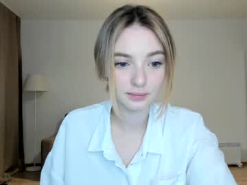 Nude cam girl olli_ver image #2956652
