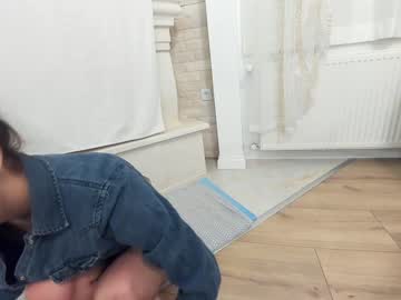 Nude cam girl ehotlovea image #3333896