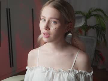 Nude cam girl sonyaericsson image #6743972