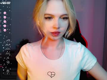 Nude cam girl small_blondee image #3795990