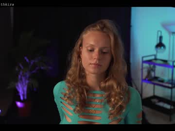 Nude cam girl chillwithkira image #2306589