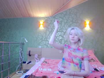 Nude cam girl immature_girl image #2661393