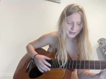 Nude cam girl scartit image #3114545