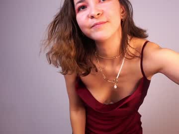 Nude cam girl helenmoors image #5791512