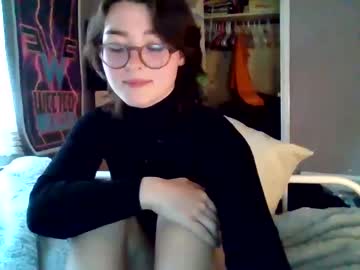 Nude cam girl soursou image #5329608