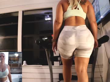 Nude cam girl milavalentinax image #1704755