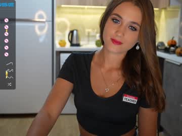 Nude cam girl vasillisa image #2980328