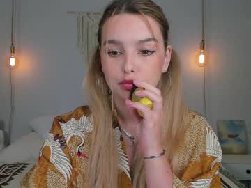 Nude cam girl victoria_karma image #2370528