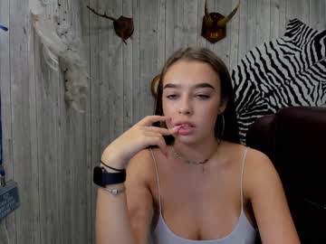 Nude cam girl coy_bella_ image #180152