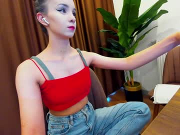 Nude cam girl ehotlovea image #4343946