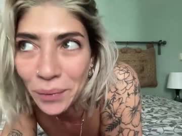Nude cam girl niky_ru image #5556890