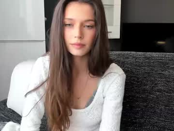 Nude cam girl isia_slay image #2891351