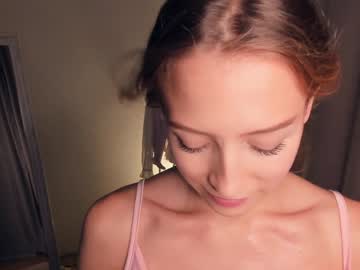 Nude cam girl wave_of_happy_ image #5584355
