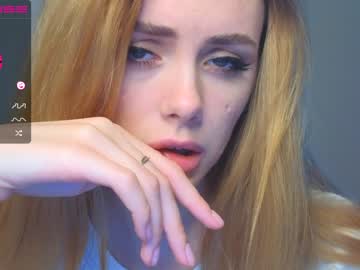 Nude cam couple alisareal image #4774140