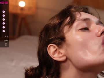 Nude cam girl mxxnsxsul image #4488289