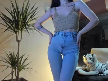 Nude cam girl sofiaandwonderland image #1989949
