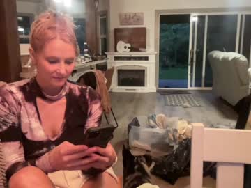 Nude cam girl kaileeshy image #4178635