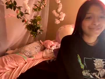 Nude cam girl rosielidell image #4653285