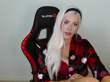Nude cam girl catberg image #3423800