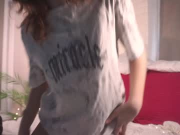 Nude cam girl erlineberkshire image #7008435