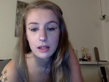 Nude cam girl marilynbelle image #809499