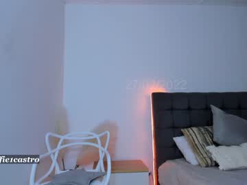 Nude cam girl effie_castro image #1214498