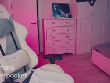 Nude cam girl pocketrocket_ image #1372366