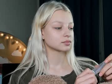 Nude cam girl icyprincesss image #237275