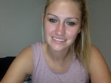 Nude cam girl smexxii93 image #2330325