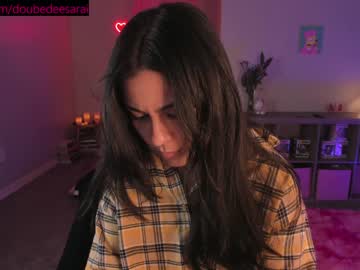 Nude cam girl doubedeesarai image #5897802