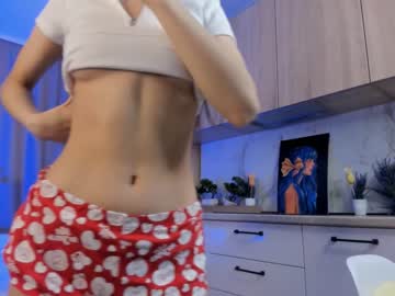 Nude cam girl neferpita image #4215587