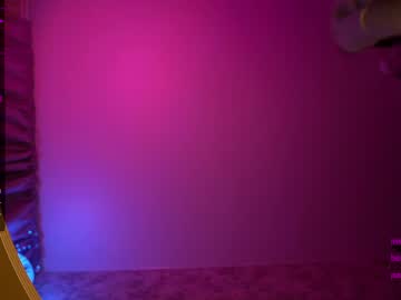 Nude cam girl kronniekray image #1933253