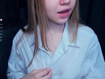 Nude cam girl hug_honestly image #5779417