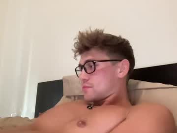 Nude cam man archiegeorge172 image #7010901