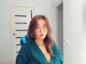 Nude cam girl mei_tin image #1396989