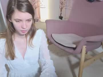 Nude cam girl ellaxsunrise image #3580846