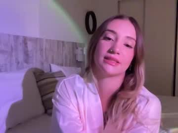 Nude cam girl mrsjuicyass image #5588213