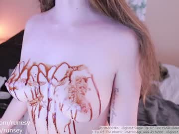 Nude cam girl runesy image #1706271