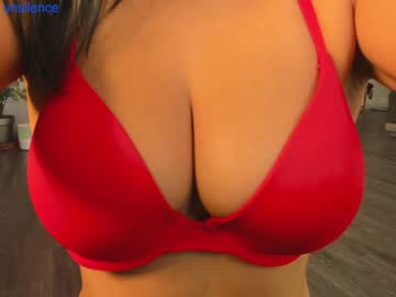 Nude cam girl doubedeesarai image #2365679