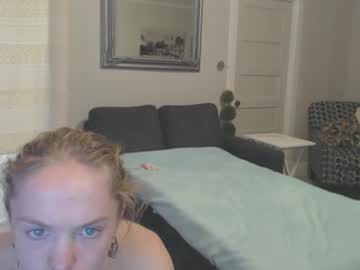 Nude cam couple scarredthighs image #6988563