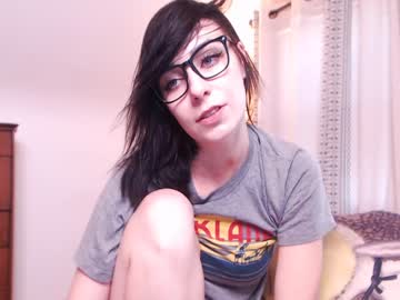 Nude cam girl eeeveee image #338767